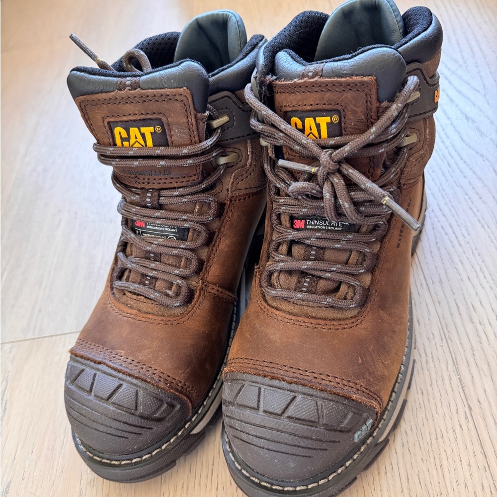 Caterpillar Brown Leather Combat Boots For Women. Like New
